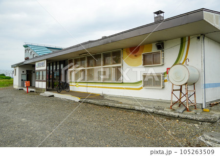 茶志内駅（函館本線・JR北海道） 105263509