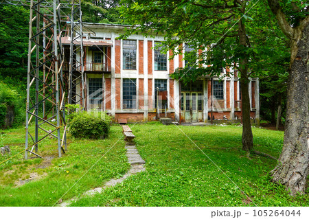 森の中の幌内変電所 105264044