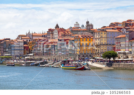 Cityscape of Porto 105266503