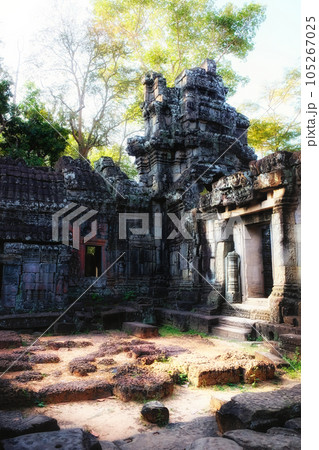 Snapshot illustrating the well-known stone ruins of age-old temples within the Cambodian forests, Banteay Kdei. 105267025