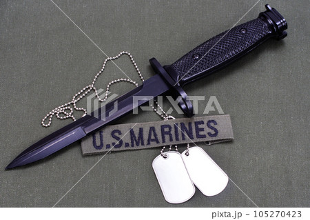US MARINES uniform with bayonet and dog tags US MARINES uniform with bayonet and dog tags 105270423