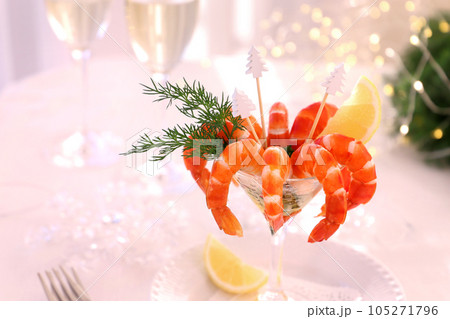シュリンプカクテル　カクテルシュリンプ 105271796