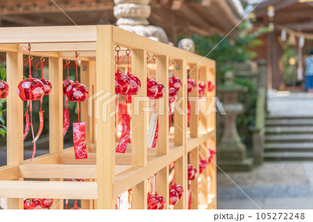 「埼玉県」久伊豆神社の江戸風鈴 岩槻市 「埼玉県」久伊豆神社の江戸風鈴 岩槻市 105272248
