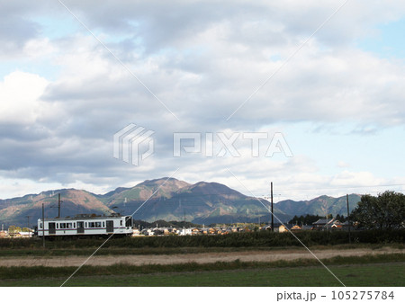古い近江鉄道の電車 古い近江鉄道の電車 105275784