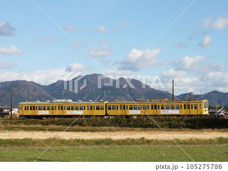 古い近江鉄道の電車 古い近江鉄道の電車 105275786
