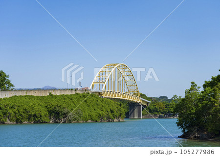 【熊本県】上天草の景観と天草五橋 105277986