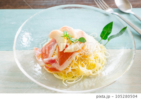 桃の冷製パスタ 105280504