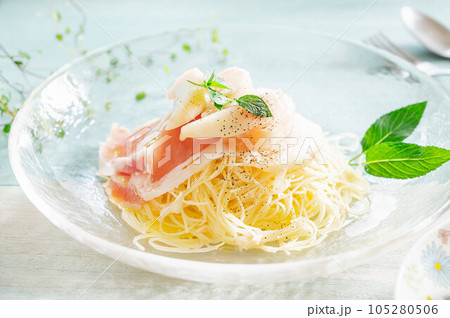 桃の冷製パスタ 105280506