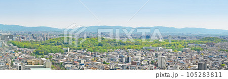 【堺市役所より仁徳天皇陵】 (高解像度版) 大阪府堺市 105283811