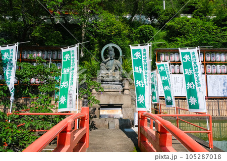 和歌山市 紀三井寺 極楽橋と南無如意輪観世音菩薩 105287018