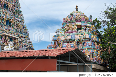 The Gateway Tower of Kapaleeshwarar Temple The Gateway Tower of Kapaleeshwarar Temple 105287057