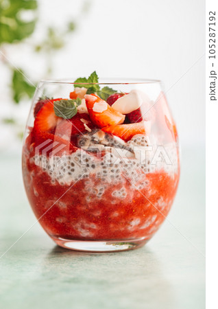 Strawberry Chia Pudding Strawberry Chia Pudding 105287192