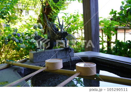 篠原八幡神社 手水舎 ～横浜市港北区～ 105290511