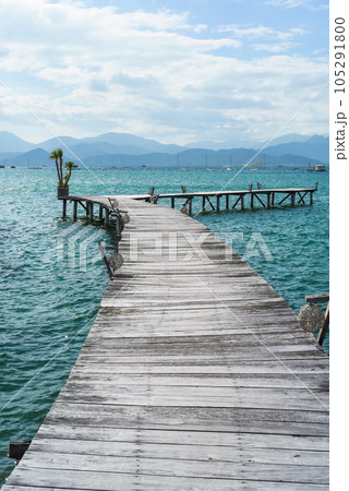 Wooden pier on south china sea in vietnam  105291800