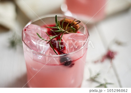 Refreshing cold summer drink,Pink Rose cocktail or mocktail 105296862