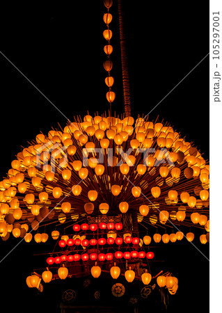 尾張津島天王祭、提灯の灯が揺らめく宵祭〈愛知県津島市〉 105297001