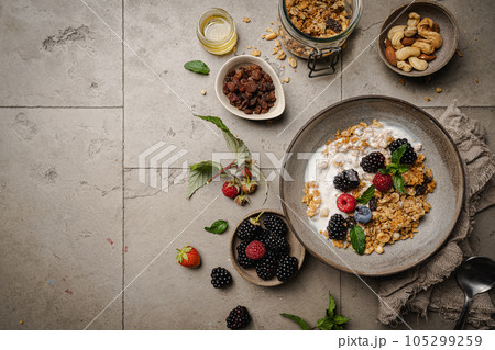 Bowl of homemade granola Bowl of homemade granola 105299259