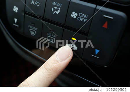車内のエアコン　内気循環と外気導入の切り替えスイッチ 105299503