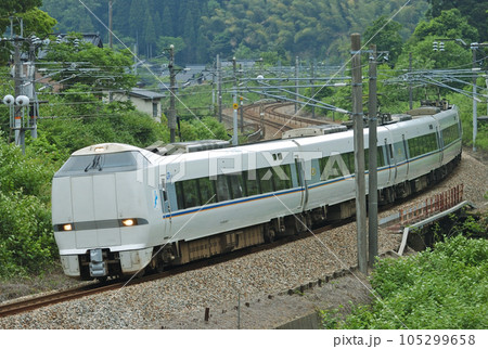 北陸本線　石動ー倶利伽羅　JR西日本　683系　S02編成（金沢）　しらさぎ 105299658