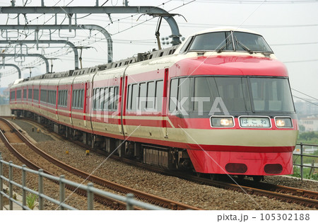 小田急 小田原線 伊勢原ー鶴巻温泉 7000形 7804F LSE はこね 小田急 小田原線 伊勢原ー鶴巻温泉 7000形 7804F LSE はこね 105302188