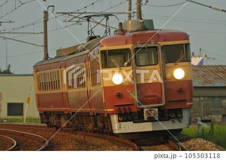 北陸本線　加賀笠間ー美川　JR西日本　475系　A16編成（金沢） 105303118