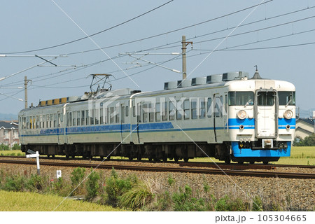 北陸本線 野々市ー松任 JR西日本 475系 A09編成(金沢) 北陸本線 野々市ー松任 JR西日本 475系 A09編成(金沢) 105304665