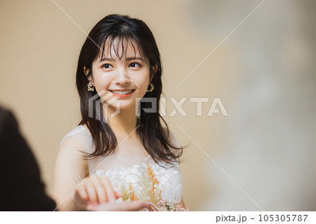 花嫁　ベージュバック　　 105305787