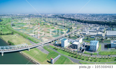 「千葉県」ドローンで矢切付近を望む　松戸市 105308483