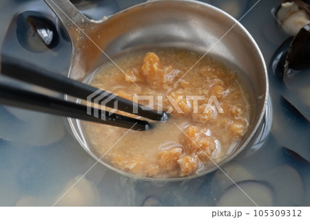 しじみ味噌汁 105309312