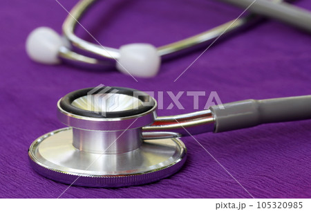 Stethoscope 105320985