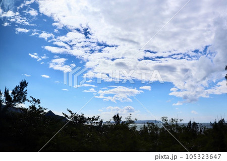 雲 クラウド くも 105323647
