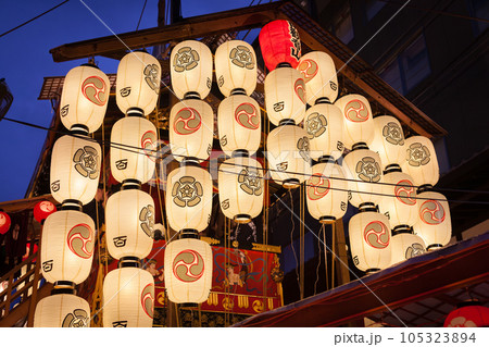 京都 祇園祭 宵山 南観音山の山鉾 105323894