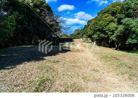 【続日本100名城】米子城 内膳丸の下段と上段の石垣 鳥取県米子市 【続日本100名城】米子城 内膳丸の下段と上段の石垣 鳥取県米子市 105326006