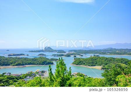 初夏の高舞登山から見た天草の景色　熊本県上天草市 105326050