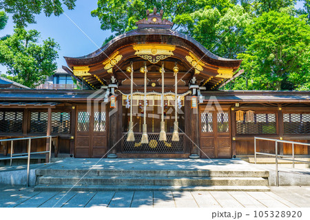 京都市上京区の護王神社(足腰の守護神) 中門 京都市上京区の護王神社(足腰の守護神) 中門 105328920