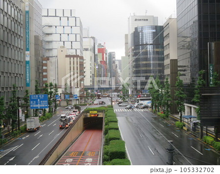 東京都港区新橋周辺の街並み 東京都港区新橋周辺の街並み 105332702