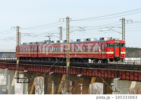 函館本線 豊幌ー江別 JR北海道 711系 S-107編成(札幌) 函館本線 豊幌ー江別 JR北海道 711系 S-107編成(札幌) 105333063