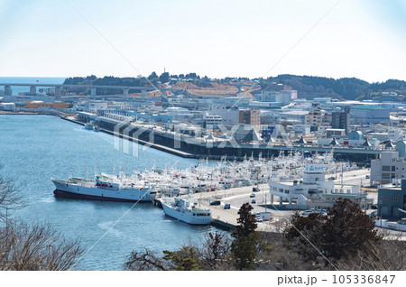 気仙沼湾の風景 気仙沼湾の風景 105336847