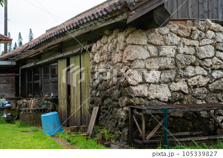 沖縄　読谷村　北窯 105339827