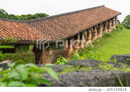沖縄 読谷村 北窯 登り窯 沖縄 読谷村 北窯 登り窯 105339828