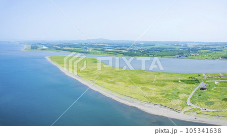 北海道 石狩川河口を空撮(パノラマ) 北海道 石狩川河口を空撮(パノラマ) 105341638