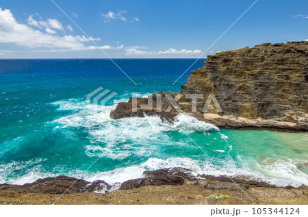 【HAWAII絶景ドライブ】オアフ島・東海岸・Halona Beach Cove 105344124