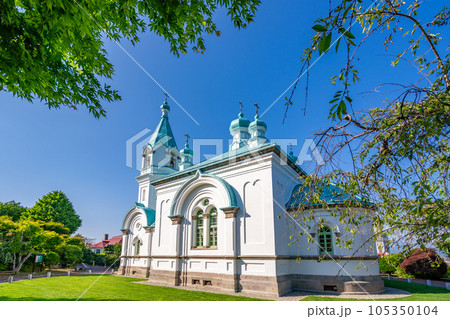 函館ハリストス正教会 函館の町並みを望む 105350104