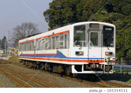 関東鉄道常総線キハ2300形(取手⇔水海道) 関東鉄道常総線キハ2300形(取手⇔水海道) 105354531