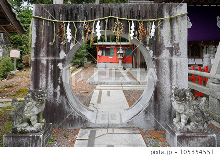 とうろう街道 薭田野神社(京都府亀岡市) とうろう街道 薭田野神社(京都府亀岡市) 105354551