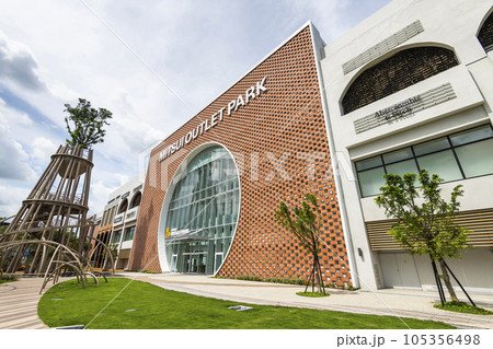 Low angle view of Mitsui Outlet Park in Tainan, Taiwan. it is Mitsui Fudosan's third base in Taiwan. 105356498