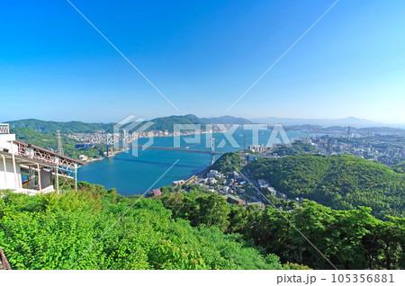 下関市の人気観光スポット火の山公園から関門海峡展望 下関市の人気観光スポット火の山公園から関門海峡展望 105356881