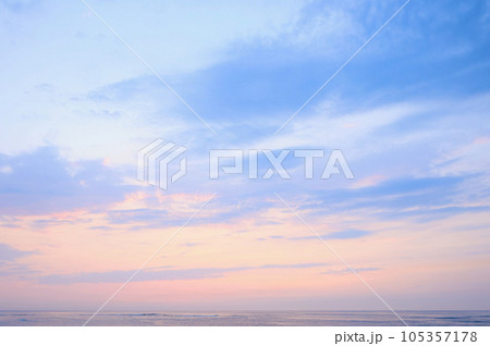 久慈浜から見た海の風景 茨城県 久慈浜から見た海の風景 茨城県 105357178