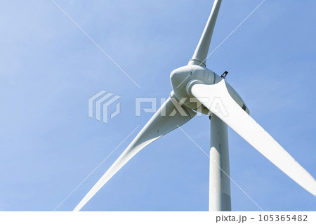Close-up of wind power systems with blue sky background on the west coast of Taiwan. 105365482