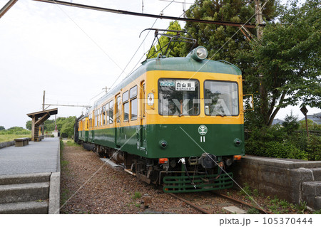 旧新潟交通電車線月潟駅 モハ10形11号 旧新潟交通電車線月潟駅 モハ10形11号 105370444